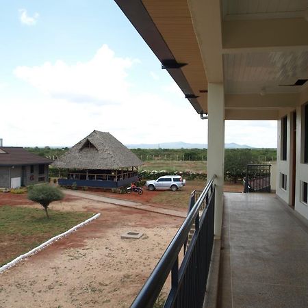 Voi Lutheran Guesthouse Exterior photo