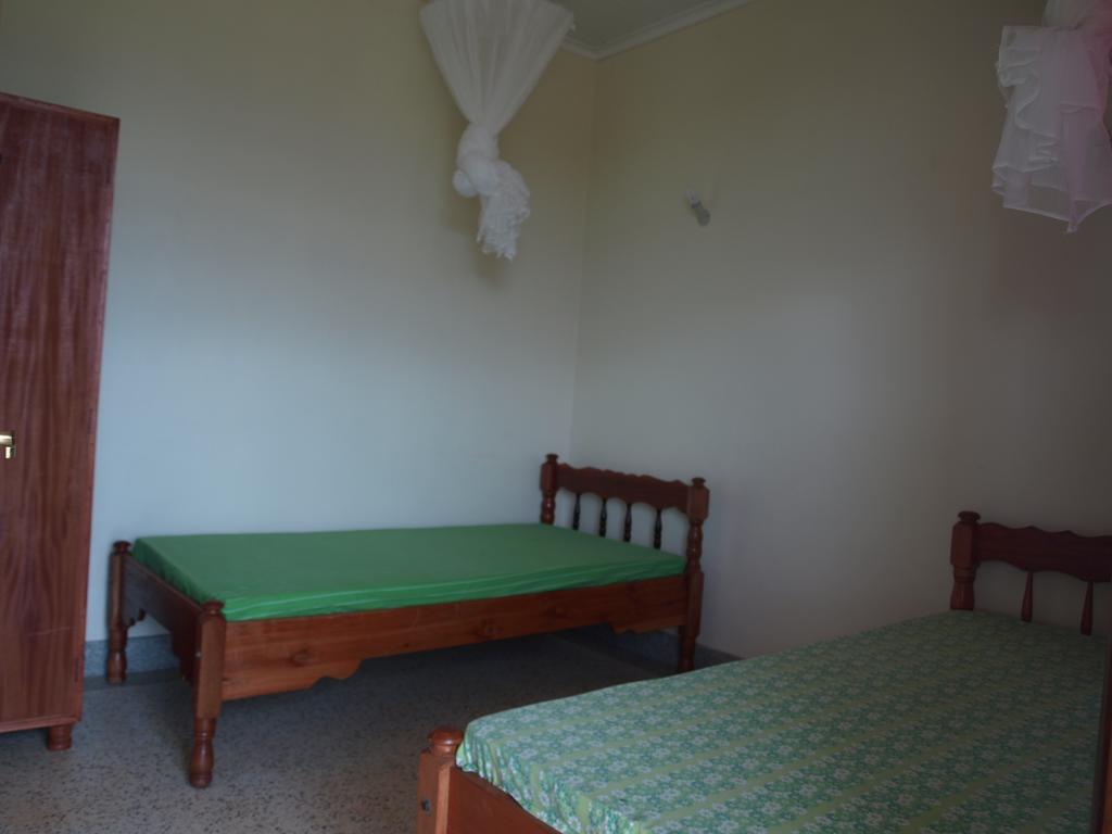 Voi Lutheran Guesthouse Room photo